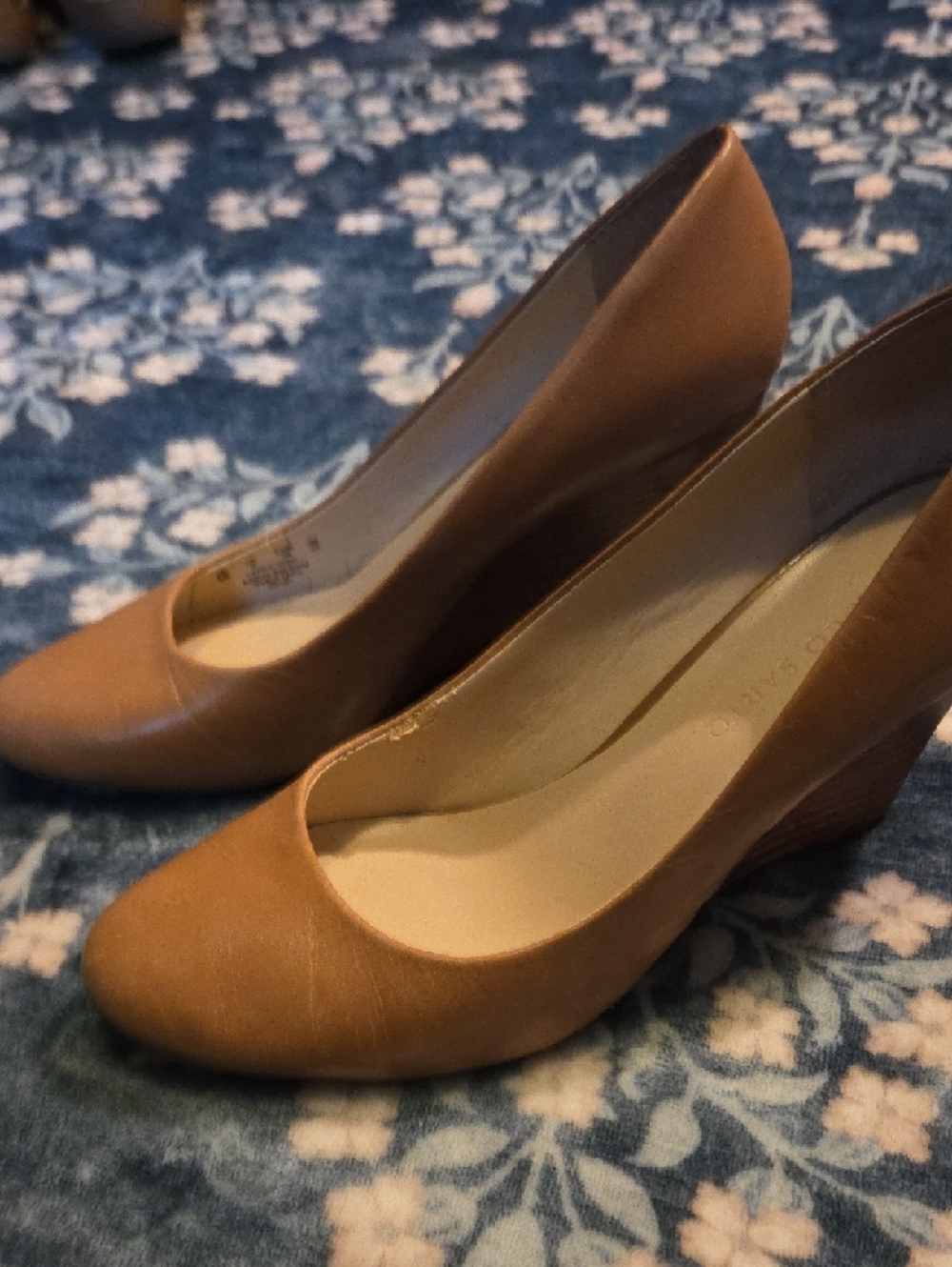 Nude Wedge Heels - Picture 5 of 8